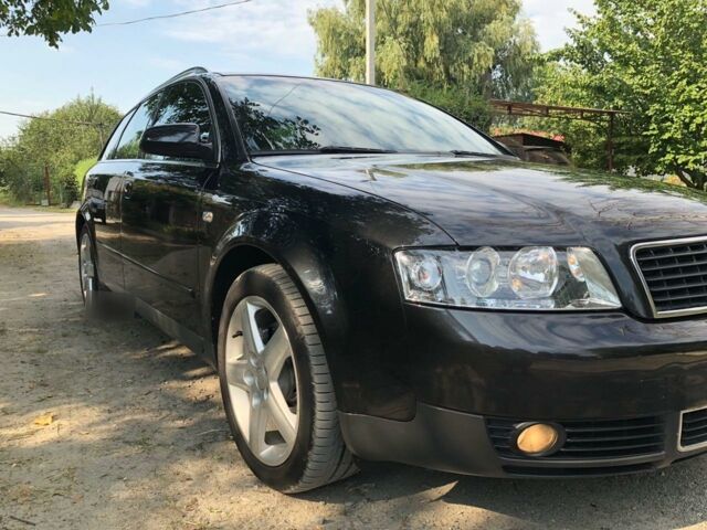 Черный Ауди А4, объемом двигателя 2.5 л и пробегом 251 тыс. км за 4000 $, фото 1 на Automoto.ua