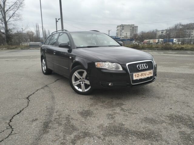 Черный Ауди А4, объемом двигателя 1 л и пробегом 257 тыс. км за 6100 $, фото 1 на Automoto.ua