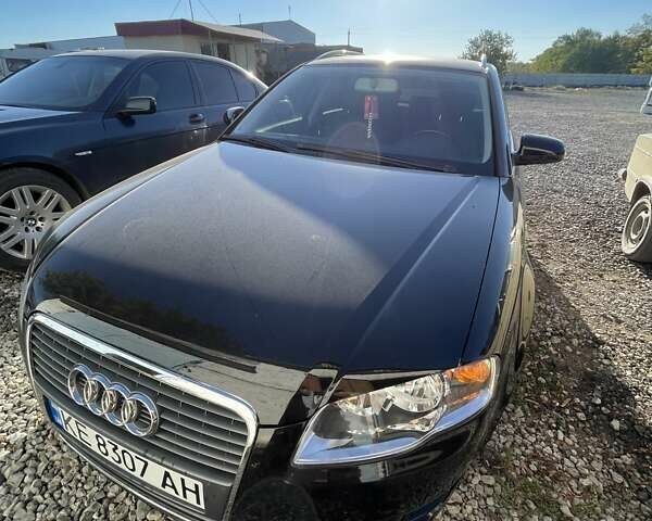 Чорний Ауді А4, об'ємом двигуна 1.98 л та пробігом 210 тис. км за 8000 $, фото 1 на Automoto.ua