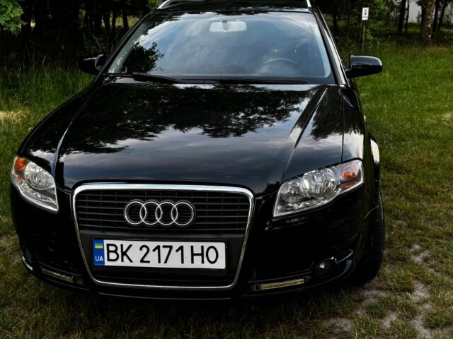 Черный Ауди А4, объемом двигателя 2 л и пробегом 305 тыс. км за 6195 $, фото 1 на Automoto.ua