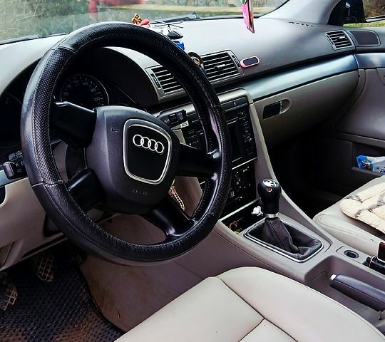 Чорний Ауді А4, об'ємом двигуна 2 л та пробігом 0 тис. км за 5000 $, фото 1 на Automoto.ua