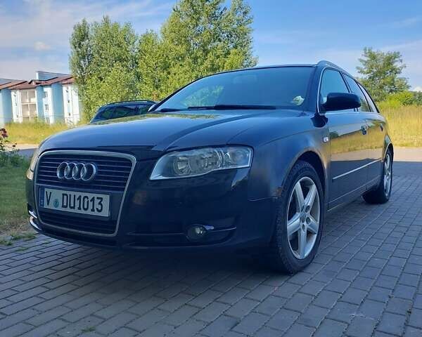 Черный Ауди А4, объемом двигателя 2 л и пробегом 325 тыс. км за 3500 $, фото 1 на Automoto.ua