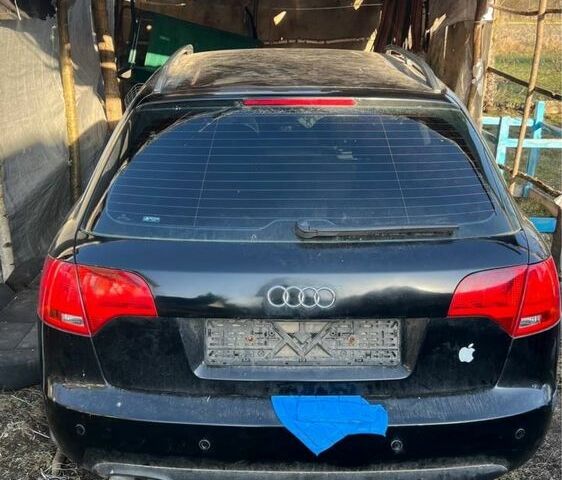 Чорний Ауді А4, об'ємом двигуна 0 л та пробігом 370 тис. км за 2000 $, фото 1 на Automoto.ua