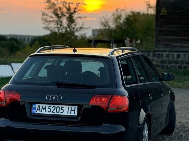 Черный Ауди А4, объемом двигателя 2 л и пробегом 270 тыс. км за 7500 $, фото 1 на Automoto.ua
