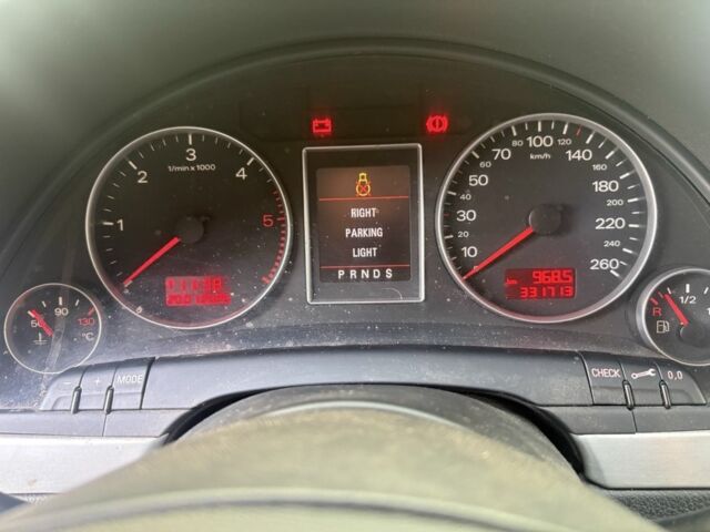 Чорний Ауді А4, об'ємом двигуна 2 л та пробігом 330 тис. км за 2400 $, фото 1 на Automoto.ua