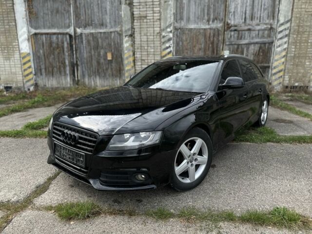 Чорний Ауді А4, об'ємом двигуна 2 л та пробігом 333 тис. км за 7631 $, фото 1 на Automoto.ua