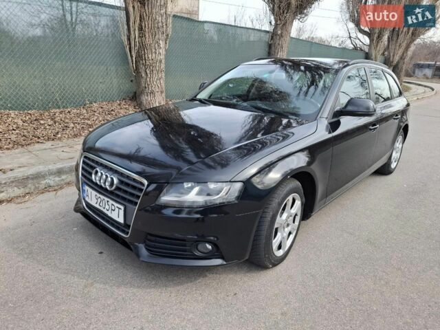 Чорний Ауді А4, об'ємом двигуна 1.8 л та пробігом 285 тис. км за 8700 $, фото 1 на Automoto.ua