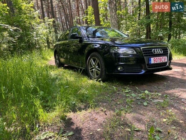 Черный Ауди А4, объемом двигателя 1.8 л и пробегом 262 тыс. км за 7600 $, фото 1 на Automoto.ua