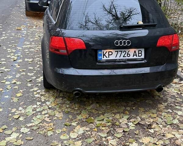 Черный Ауди А4, объемом двигателя 2 л и пробегом 240 тыс. км за 8500 $, фото 1 на Automoto.ua