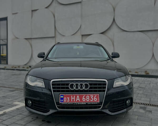 Черный Ауди А4, объемом двигателя 2 л и пробегом 190 тыс. км за 7500 $, фото 1 на Automoto.ua