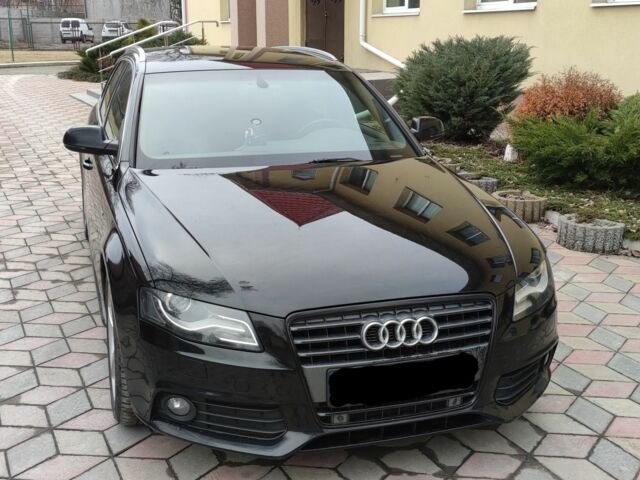 Черный Ауди А4, объемом двигателя 2 л и пробегом 209 тыс. км за 11000 $, фото 1 на Automoto.ua