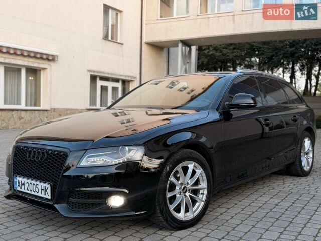 Черный Ауди А4, объемом двигателя 1.97 л и пробегом 300 тыс. км за 8500 $, фото 1 на Automoto.ua