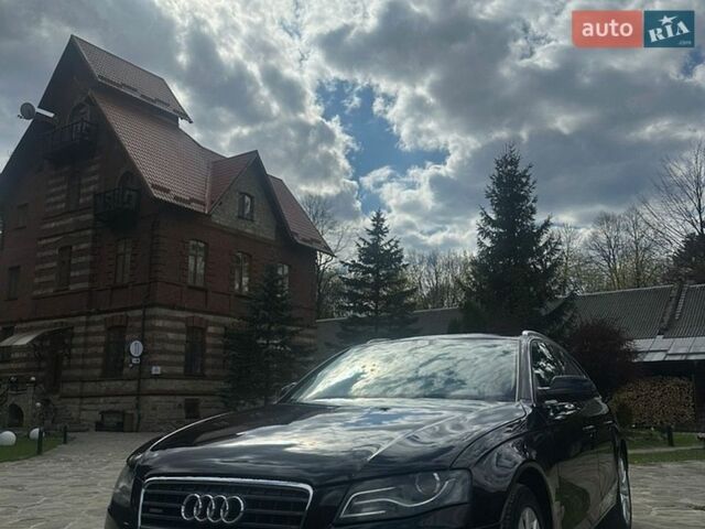 Черный Ауди А4, объемом двигателя 1.98 л и пробегом 246 тыс. км за 10700 $, фото 1 на Automoto.ua
