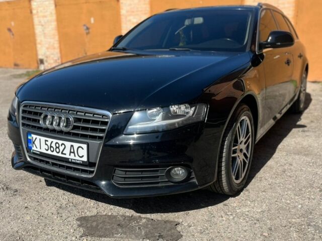 Черный Ауди А4, объемом двигателя 1.8 л и пробегом 208 тыс. км за 9300 $, фото 1 на Automoto.ua