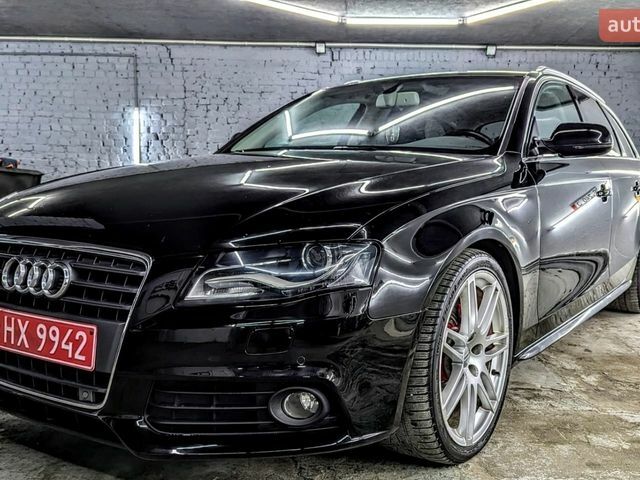 Черный Ауди А4, объемом двигателя 2 л и пробегом 221 тыс. км за 9700 $, фото 1 на Automoto.ua