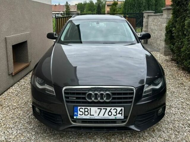 Черный Ауди А4, объемом двигателя 2 л и пробегом 198 тыс. км за 2600 $, фото 1 на Automoto.ua