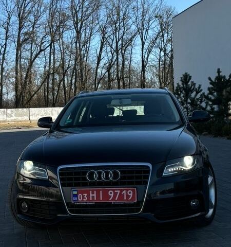 Черный Ауди А4, объемом двигателя 1.8 л и пробегом 220 тыс. км за 8800 $, фото 1 на Automoto.ua