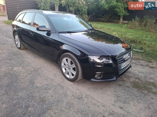 Черный Ауди А4, объемом двигателя 2 л и пробегом 300 тыс. км за 8700 $, фото 1 на Automoto.ua