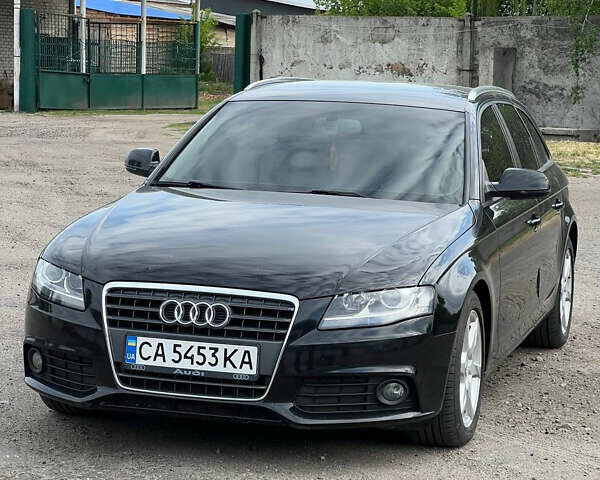 Черный Ауди А4, объемом двигателя 2 л и пробегом 199 тыс. км за 9999 $, фото 1 на Automoto.ua