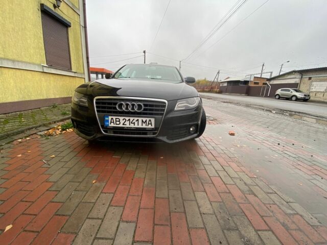 Чорний Ауді А4, об'ємом двигуна 2 л та пробігом 266 тис. км за 10200 $, фото 1 на Automoto.ua