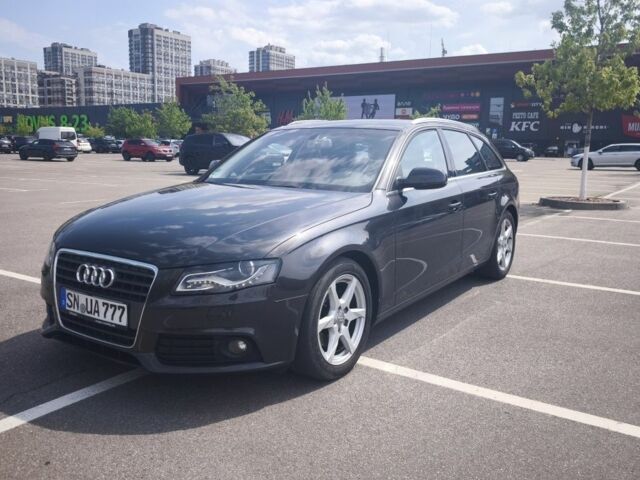 Чорний Ауді А4, об'ємом двигуна 2 л та пробігом 292 тис. км за 6896 $, фото 1 на Automoto.ua