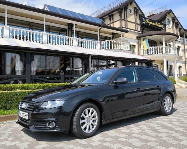 Чорний Ауді А4, об'ємом двигуна 2 л та пробігом 302 тис. км за 9969 $, фото 1 на Automoto.ua