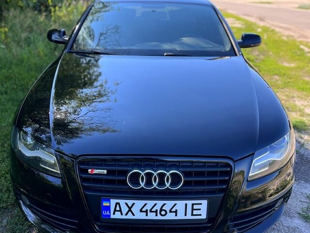 Черный Ауди А4, объемом двигателя 2 л и пробегом 215 тыс. км за 12300 $, фото 1 на Automoto.ua