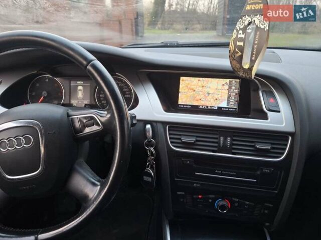 Черный Ауди А4, объемом двигателя 2 л и пробегом 295 тыс. км за 9200 $, фото 1 на Automoto.ua