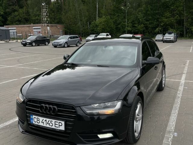Чорний Ауді А4, об'ємом двигуна 2 л та пробігом 380 тис. км за 10000 $, фото 1 на Automoto.ua