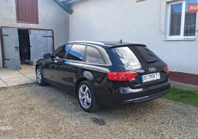 Чорний Ауді А4, об'ємом двигуна 2 л та пробігом 284 тис. км за 11900 $, фото 1 на Automoto.ua