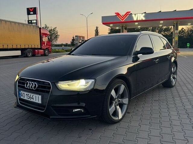 Черный Ауди А4, объемом двигателя 2.98 л и пробегом 281 тыс. км за 11777 $, фото 1 на Automoto.ua