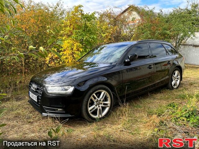 Чорний Ауді А4, об'ємом двигуна 3 л та пробігом 270 тис. км за 15000 $, фото 1 на Automoto.ua