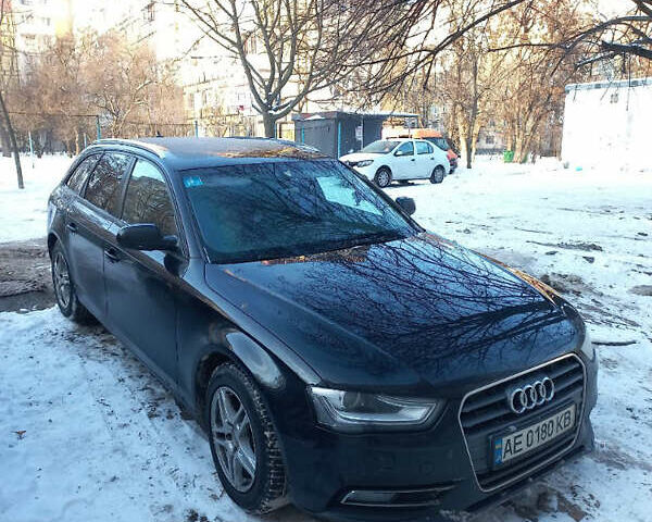 Чорний Ауді А4, об'ємом двигуна 2 л та пробігом 268 тис. км за 15000 $, фото 1 на Automoto.ua
