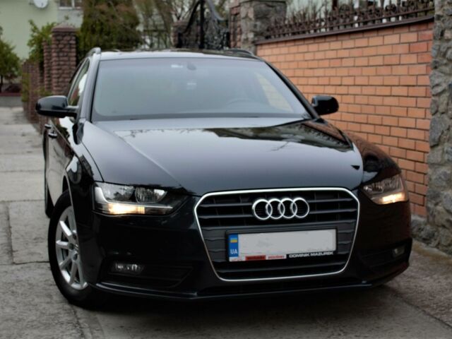 Чорний Ауді А4, об'ємом двигуна 2 л та пробігом 200 тис. км за 13500 $, фото 1 на Automoto.ua