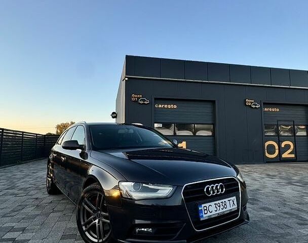 Чорний Ауді А4, об'ємом двигуна 2 л та пробігом 251 тис. км за 13000 $, фото 1 на Automoto.ua