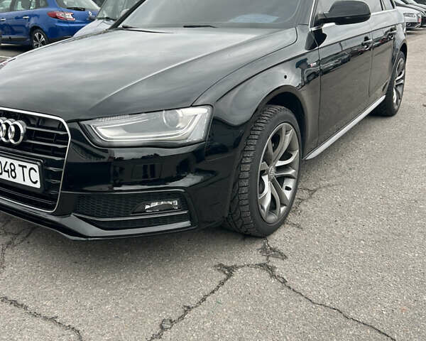 Черный Ауди А4, объемом двигателя 1.78 л и пробегом 230 тыс. км за 12500 $, фото 1 на Automoto.ua