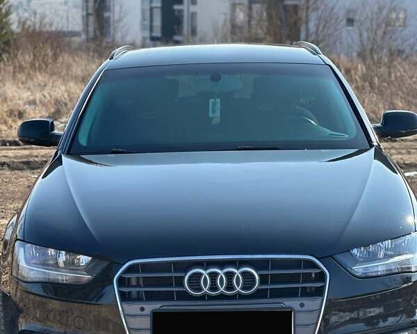 Ауді А4 2015 у Рівному на Automoto.ua Чорний Ауді А4, об'ємом двигуна 1.97 л та пробігом 262 тис. км за 11700 $, фото 1 на Automoto.ua