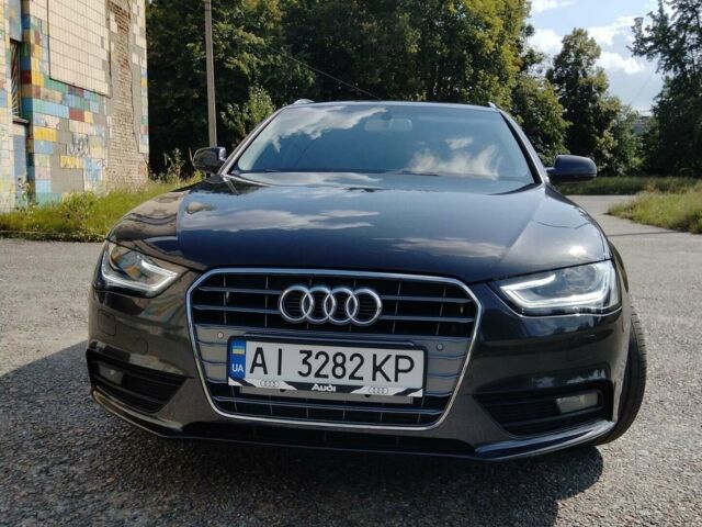 Чорний Ауді А4, об'ємом двигуна 1.8 л та пробігом 270 тис. км за 12500 $, фото 1 на Automoto.ua