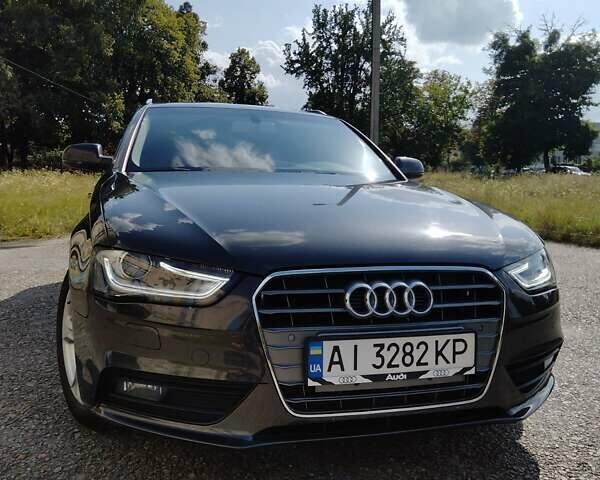 Черный Ауди А4, объемом двигателя 1.8 л и пробегом 270 тыс. км за 12500 $, фото 1 на Automoto.ua