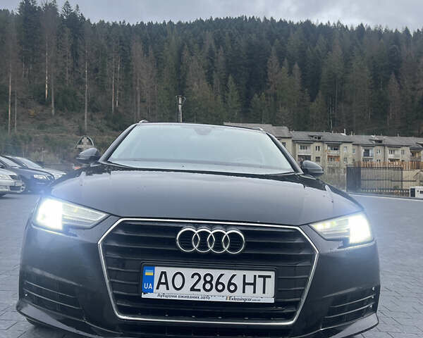 Черный Ауди А4, объемом двигателя 1.97 л и пробегом 300 тыс. км за 17000 $, фото 1 на Automoto.ua