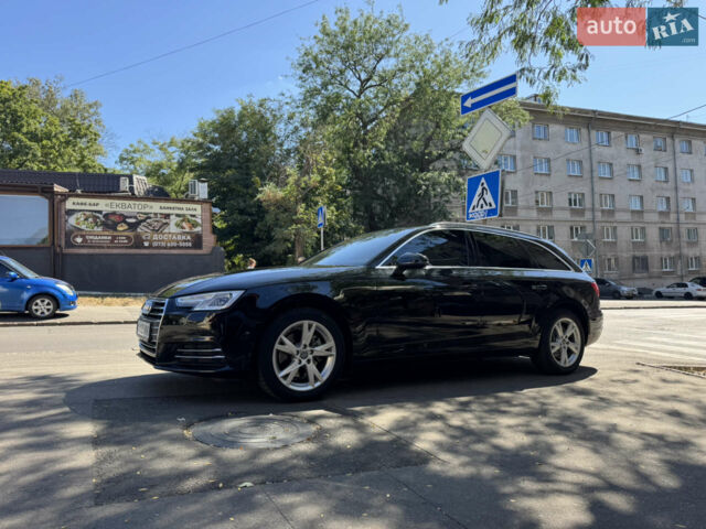 Черный Ауди А4, объемом двигателя 1.97 л и пробегом 293 тыс. км за 12500 $, фото 1 на Automoto.ua