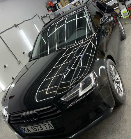 Черный Ауди А4, объемом двигателя 1.97 л и пробегом 330 тыс. км за 16999 $, фото 1 на Automoto.ua