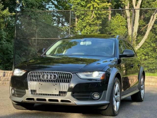 Черный Ауди А4, объемом двигателя 2 л и пробегом 77 тыс. км за 13800 $, фото 1 на Automoto.ua