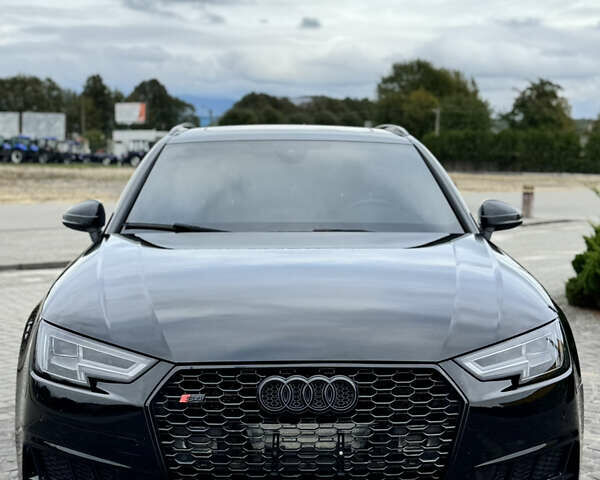 Черный Ауди А4, объемом двигателя 1.97 л и пробегом 300 тыс. км за 19500 $, фото 1 на Automoto.ua