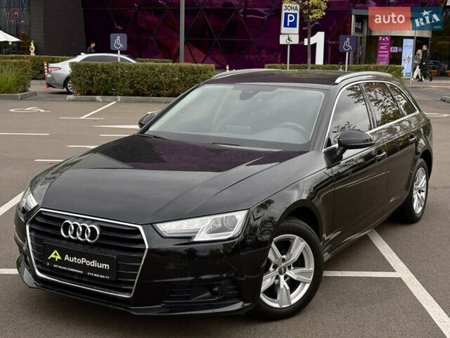 Черный Ауди А4, объемом двигателя 2 л и пробегом 218 тыс. км за 19400 $, фото 1 на Automoto.ua