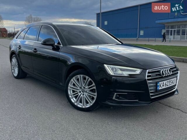 Чорний Ауді А4, об'ємом двигуна 3 л та пробігом 264 тис. км за 22450 $, фото 1 на Automoto.ua