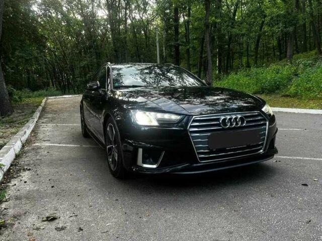 Черный Ауди А4, объемом двигателя 2 л и пробегом 157 тыс. км за 17500 $, фото 1 на Automoto.ua