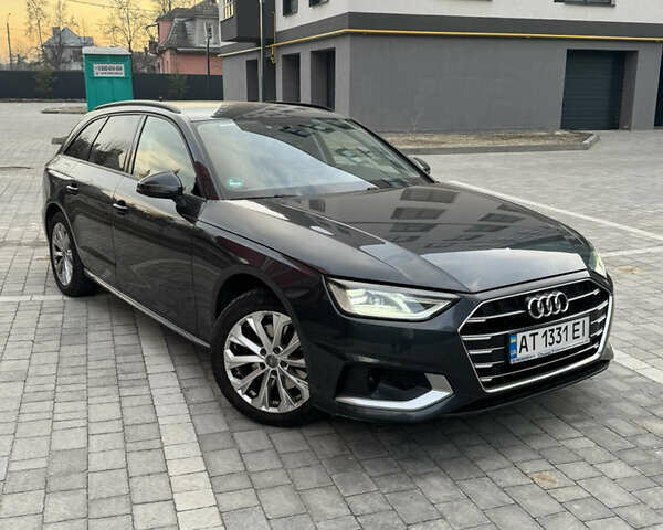 Чорний Ауді А4, об'ємом двигуна 1.97 л та пробігом 179 тис. км за 27750 $, фото 1 на Automoto.ua