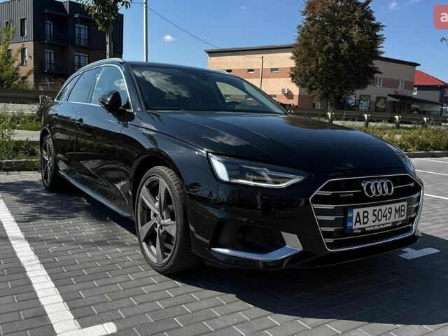 Чорний Ауді А4, об'ємом двигуна 2 л та пробігом 33 тис. км за 33700 $, фото 1 на Automoto.ua