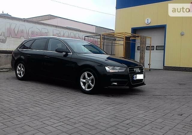 Чорний Ауді А4, об'ємом двигуна 2 л та пробігом 174 тис. км за 16600 $, фото 1 на Automoto.ua